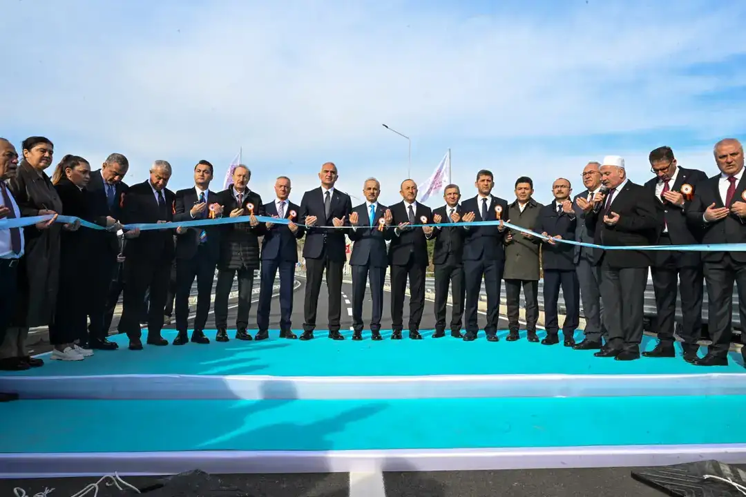 Alanya Doğu Çevre Yolu ve Demirtaş Kavşağı Açıldı 1